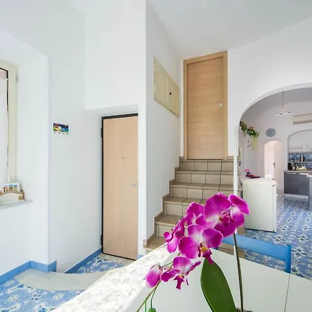 Yourhome - Lorena Maria House * Позітано