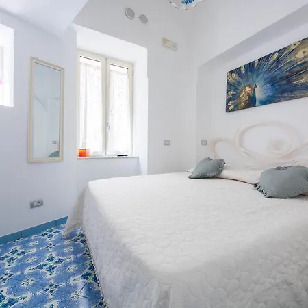 Yourhome - Lorena Maria House *