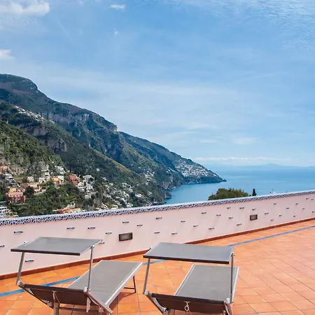 Yourhome - Lorena Maria House