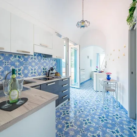 Yourhome - Lorena Maria House