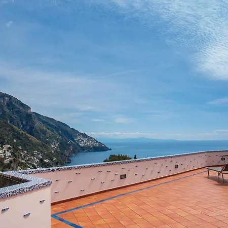 Yourhome - Lorena Maria House *