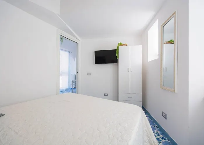 Daire Yourhome - Lorena Maria House