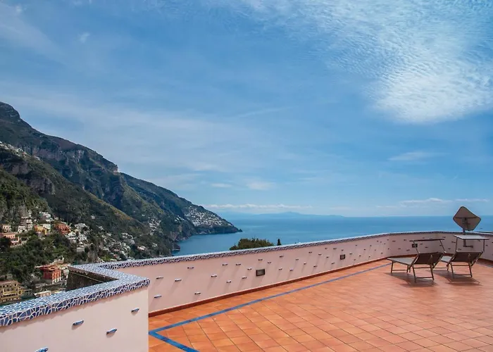 Yourhome - Lorena Maria House *